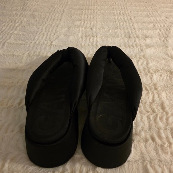 Shoes - Picture 3 of 5